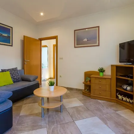 Jasmina Apartment